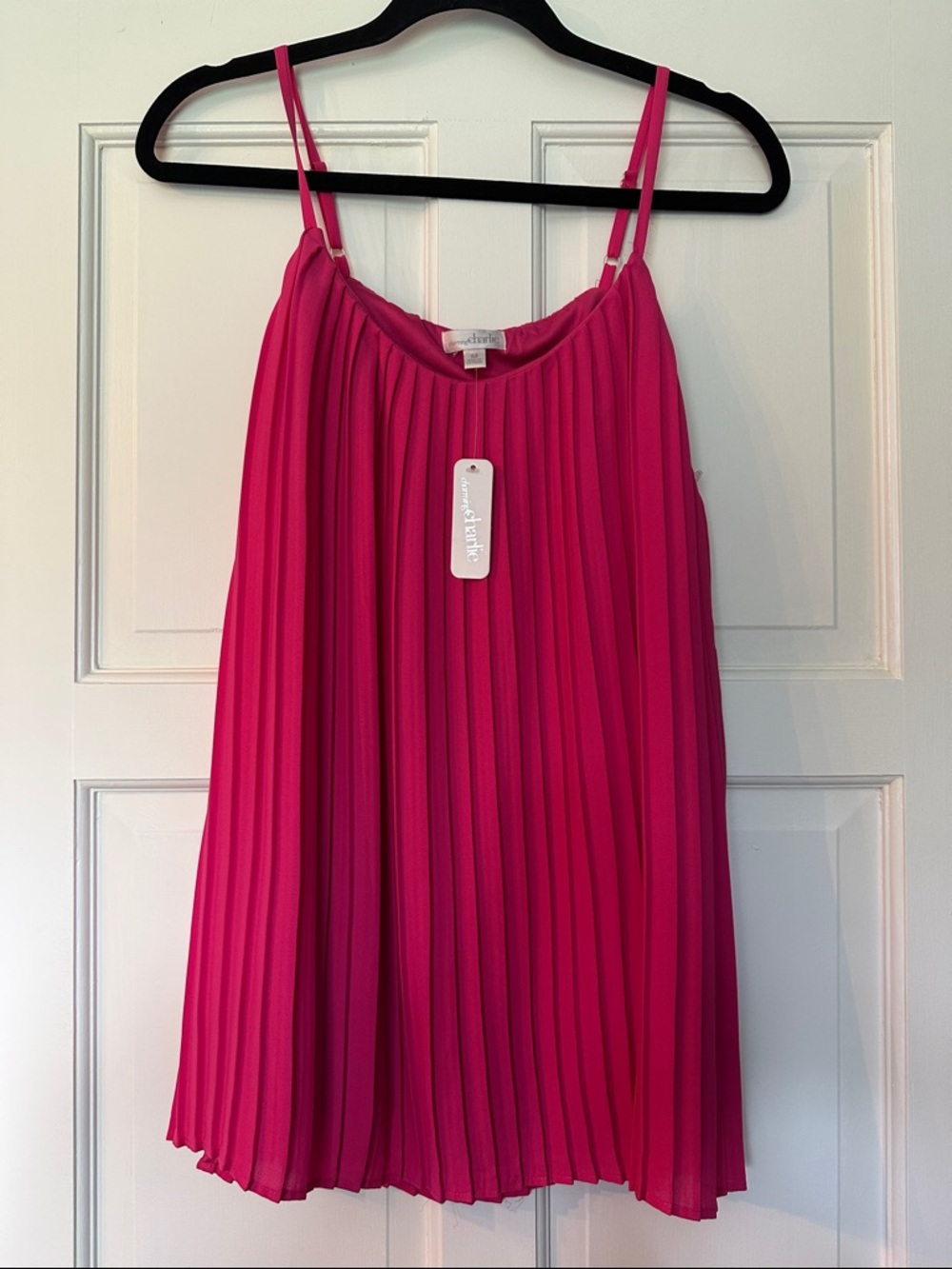 NWT Charming Charlie Hot Pink Pleated Tunic Tank Top Size Medium